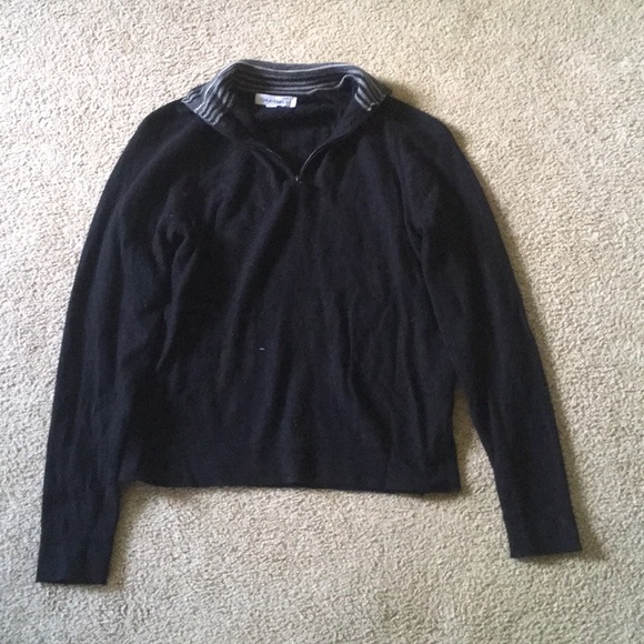 Calvin Klein Men’s Black Quarterzip Sweater Large - Picture 2 of 4